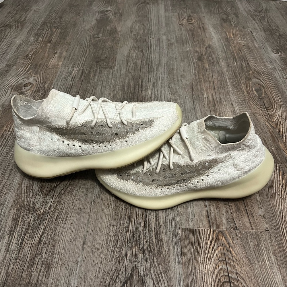 Yeezy 380, Mens size 12, (Used)